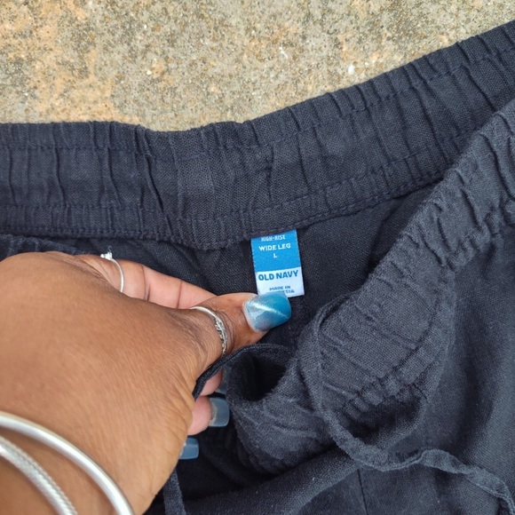 Old Navy Black Men's Pants - Picture 2 of 3